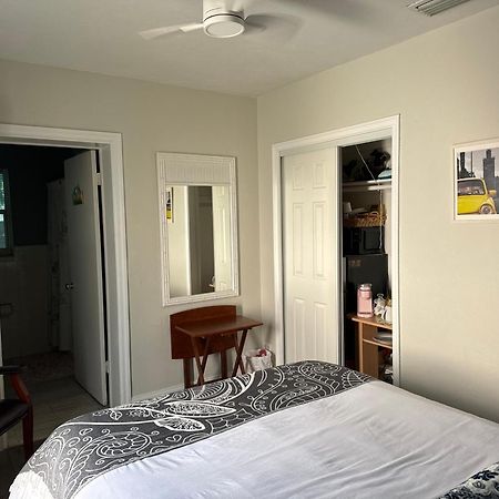 Pura Vida Private Access, Room & Bathroom West Palm Beach Extérieur photo